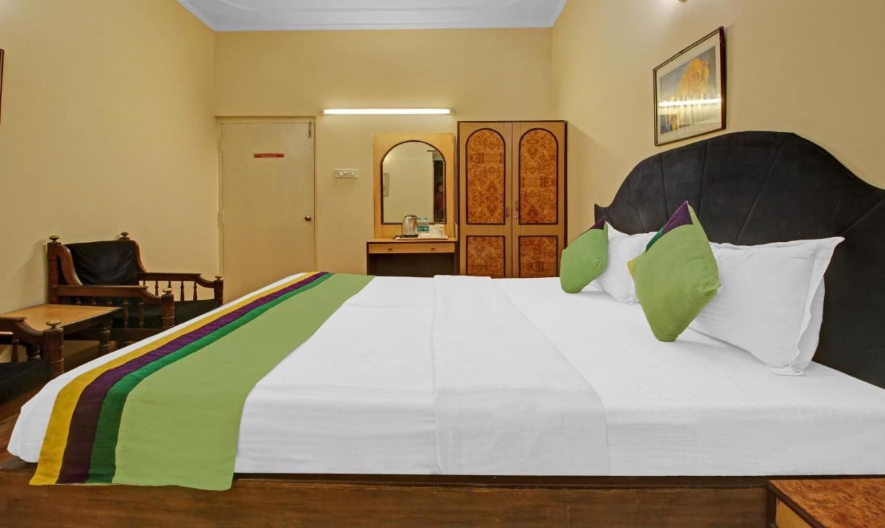 Treebo Mira Inn Calcutta Extérieur photo