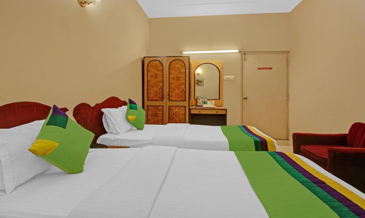 Treebo Mira Inn Calcutta Extérieur photo