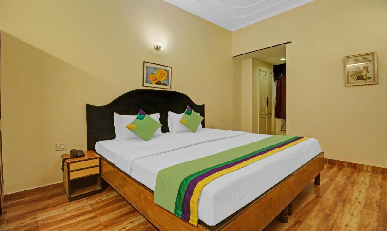 Treebo Mira Inn Calcutta Extérieur photo